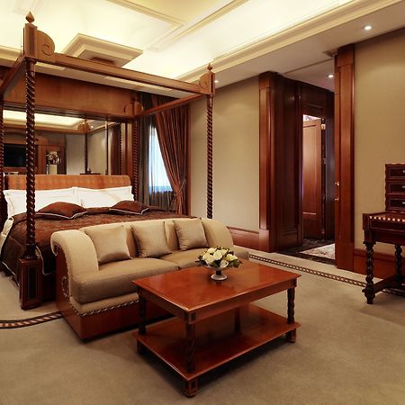 Grand Hills Hotel & Spa 브루마나 외부 사진