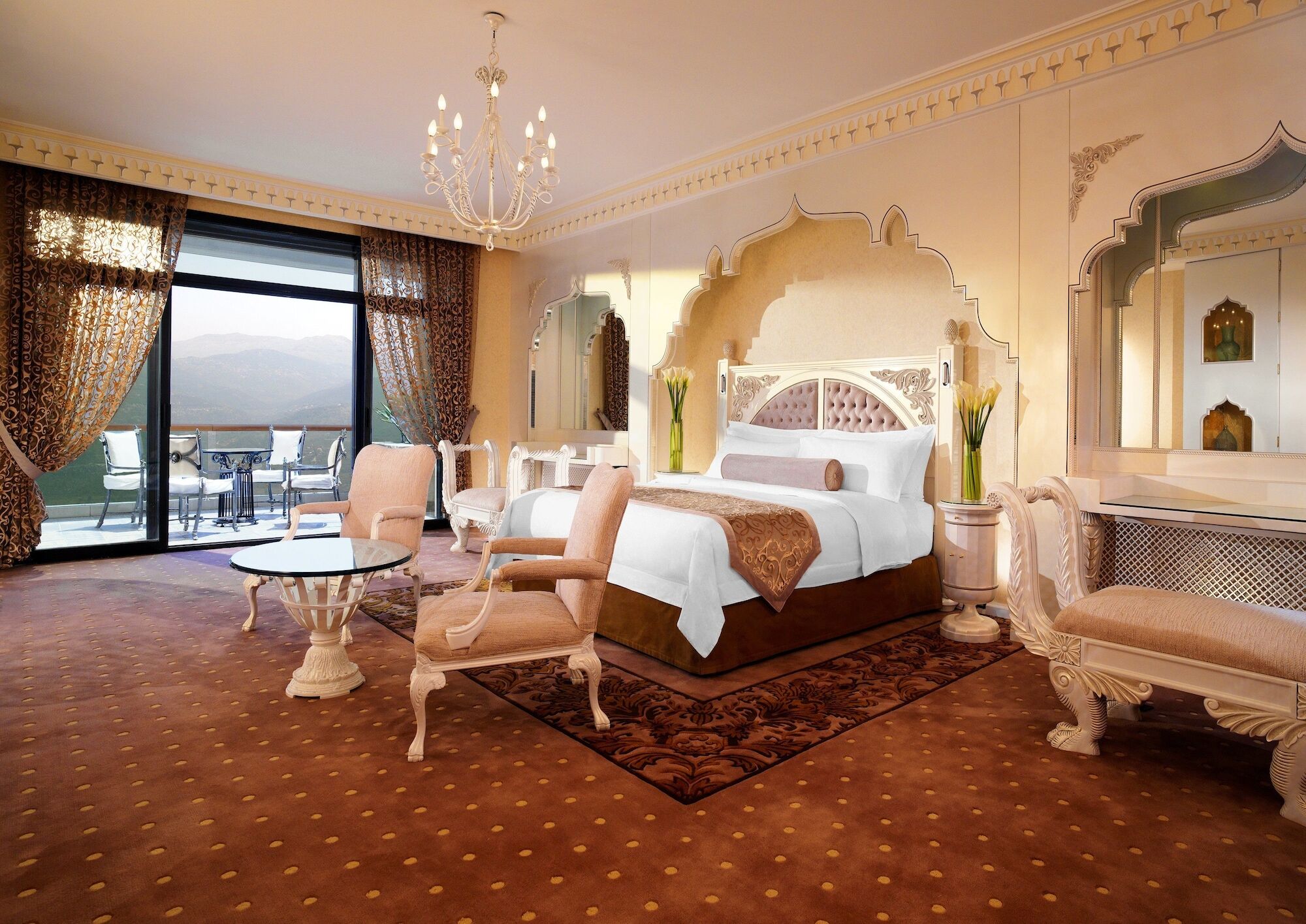 Grand Hills Hotel & Spa 브루마나 외부 사진