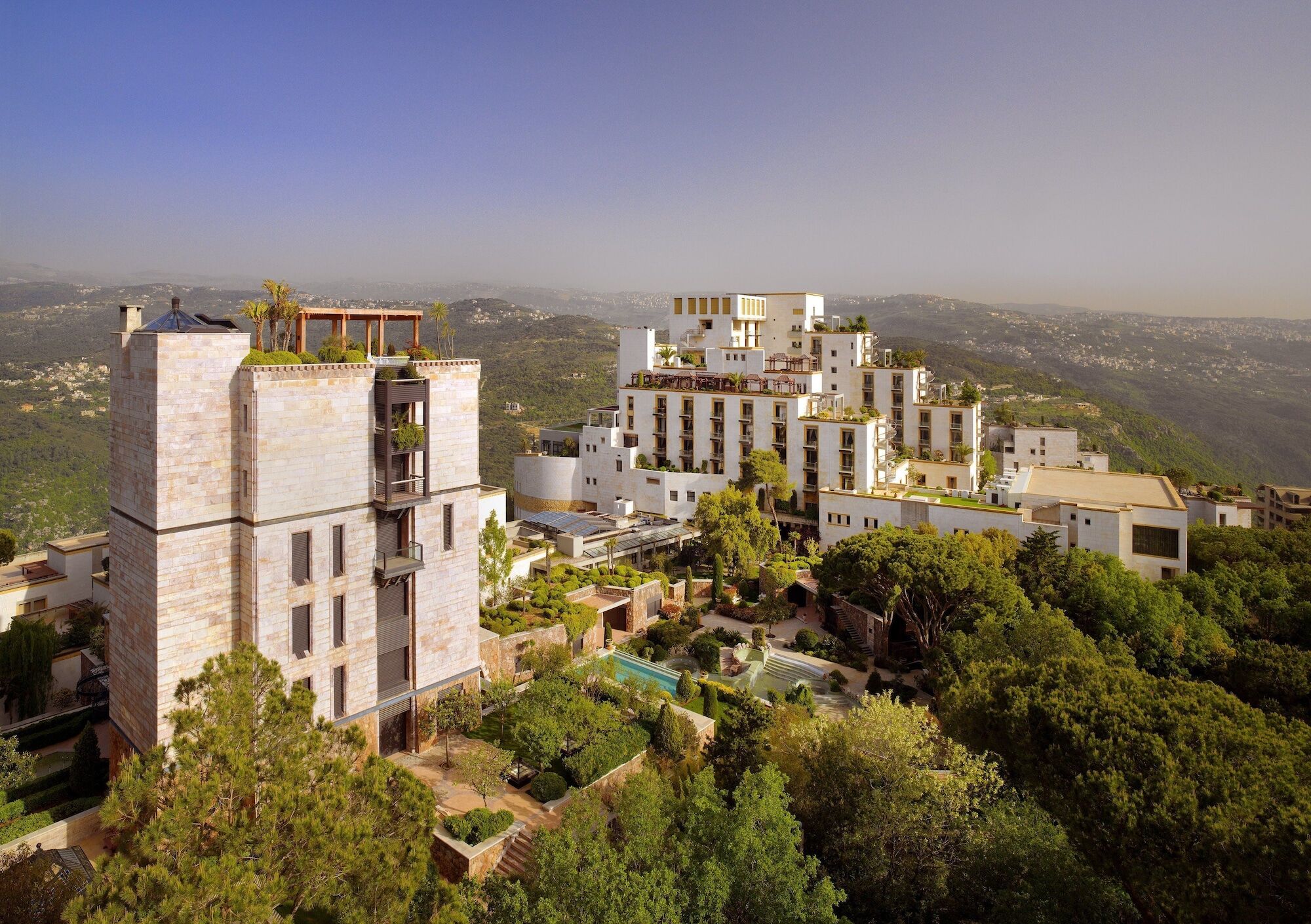 Grand Hills Hotel & Spa 브루마나 외부 사진