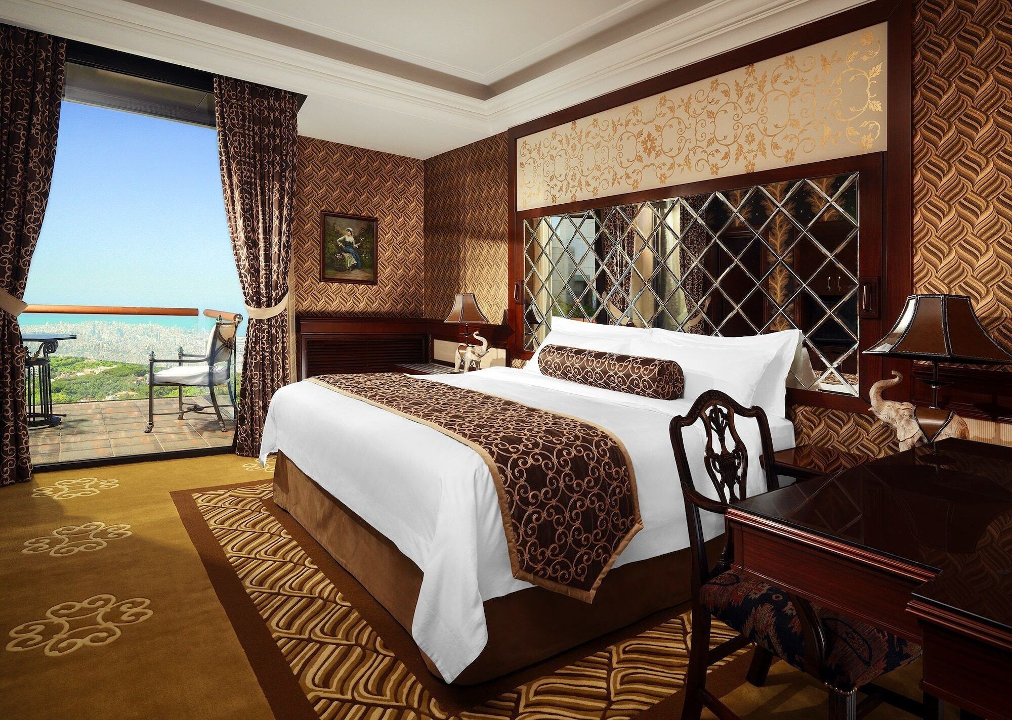 Grand Hills Hotel & Spa 브루마나 외부 사진